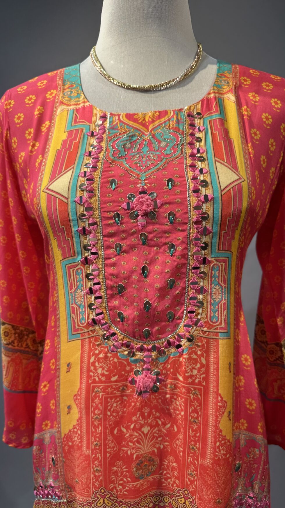 Designer kurta set online