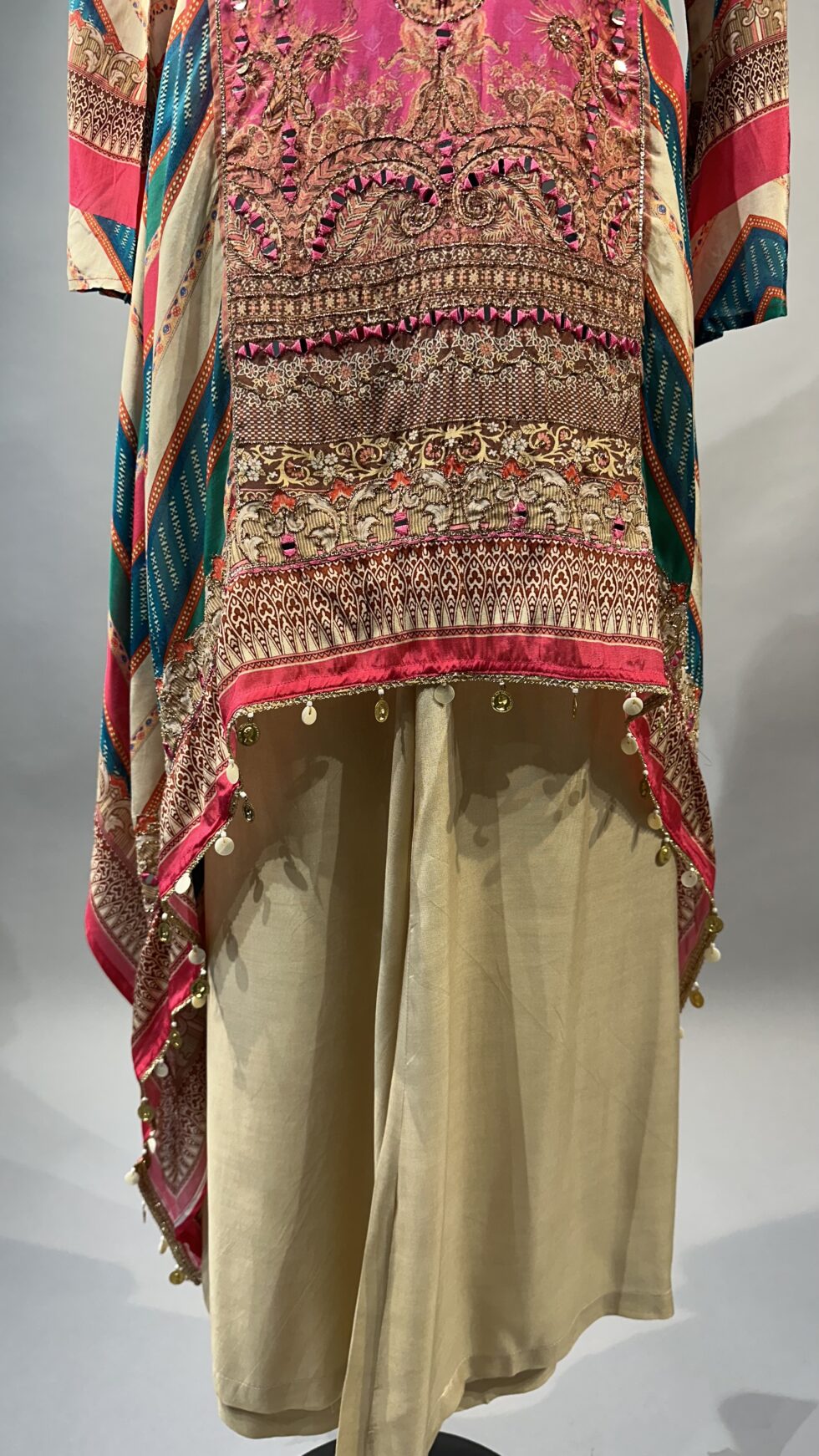 Designer kurta set online